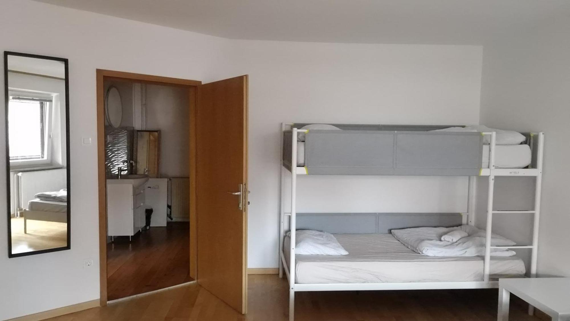 فندق Ljubljana Rest Nest المظهر الخارجي الصورة